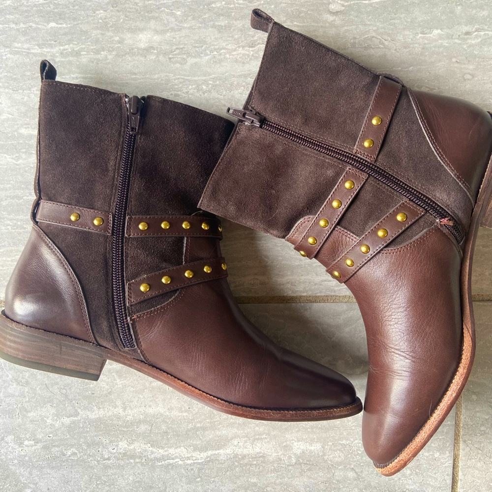 Coach Lilliana Bootie Brown size 7.5 women